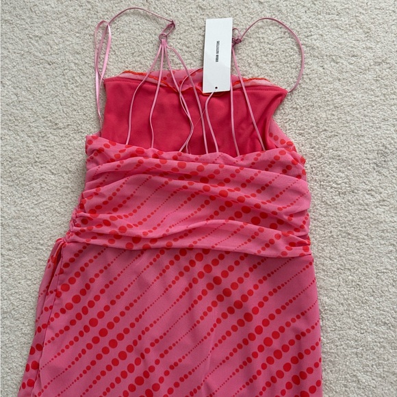 *MOVING SALE* NWT Urban Outfitters Pink and Red Dress- XS - Picture 4 of 5